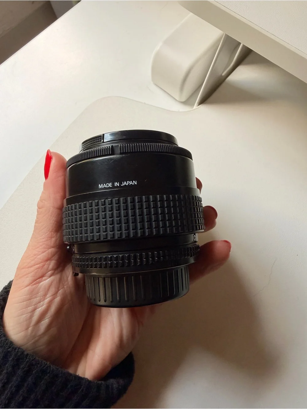 Nikon AF NIKKOR 35-70mm f/3.3-4.5 Zoom Lens Nikon F Mount Auto/Manual